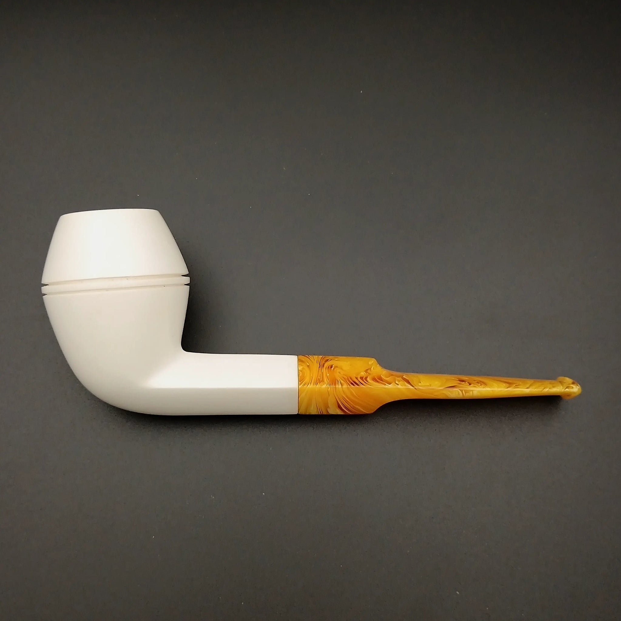 MEERSCHAUM B219 BULLDOG