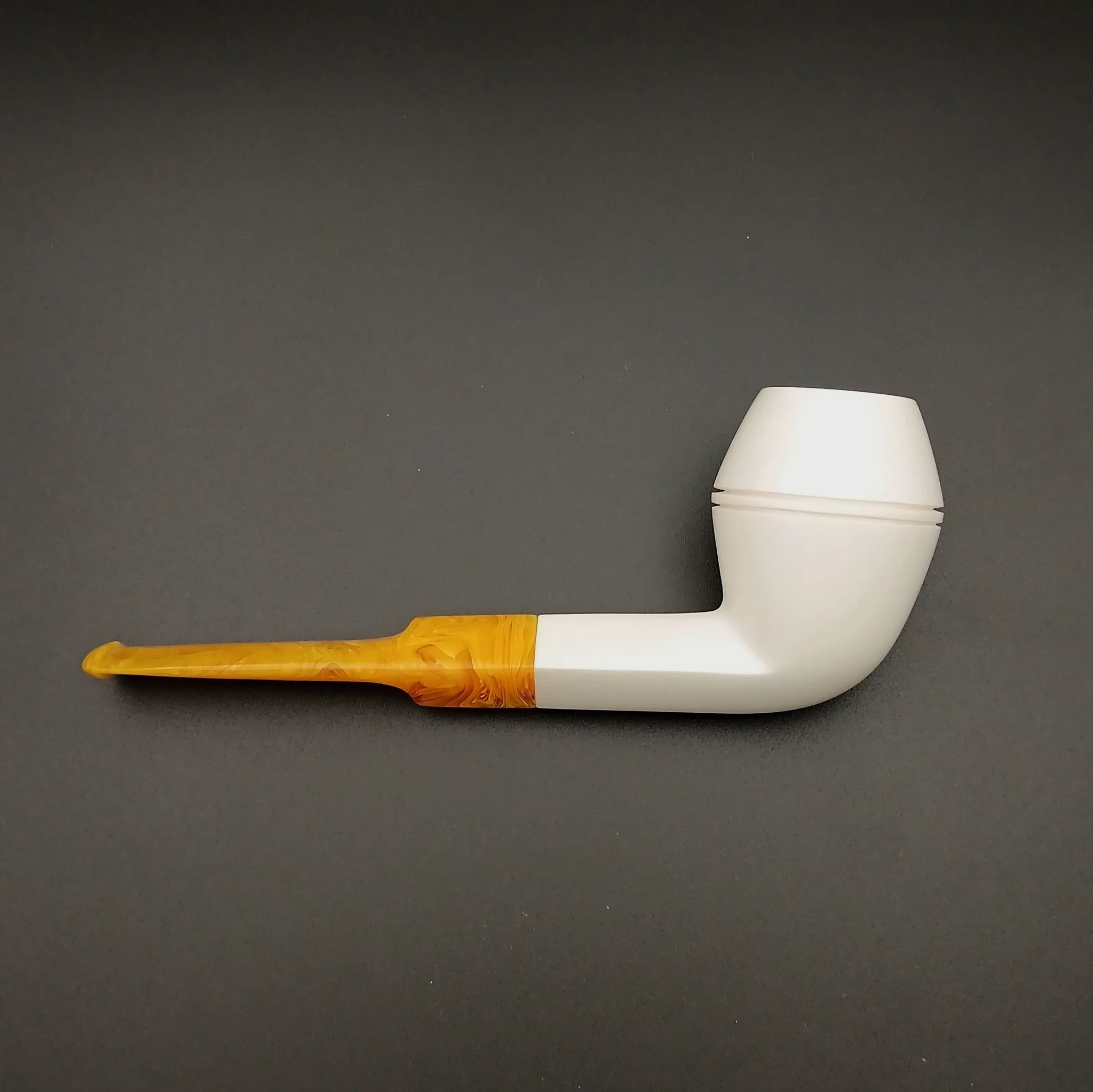 MEERSCHAUM B219 BULLDOG