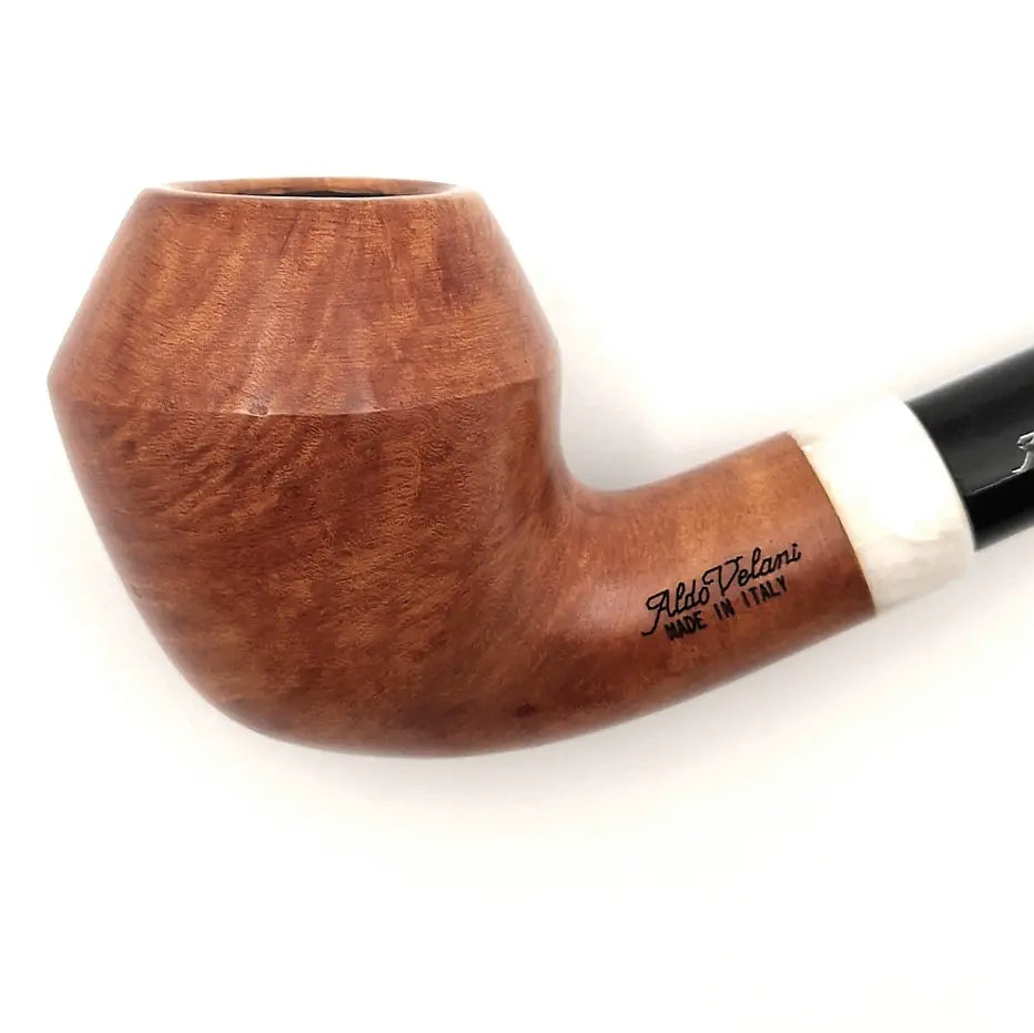 VELANI CHURCHWARDEN 31 BULLDOG HALF BENT