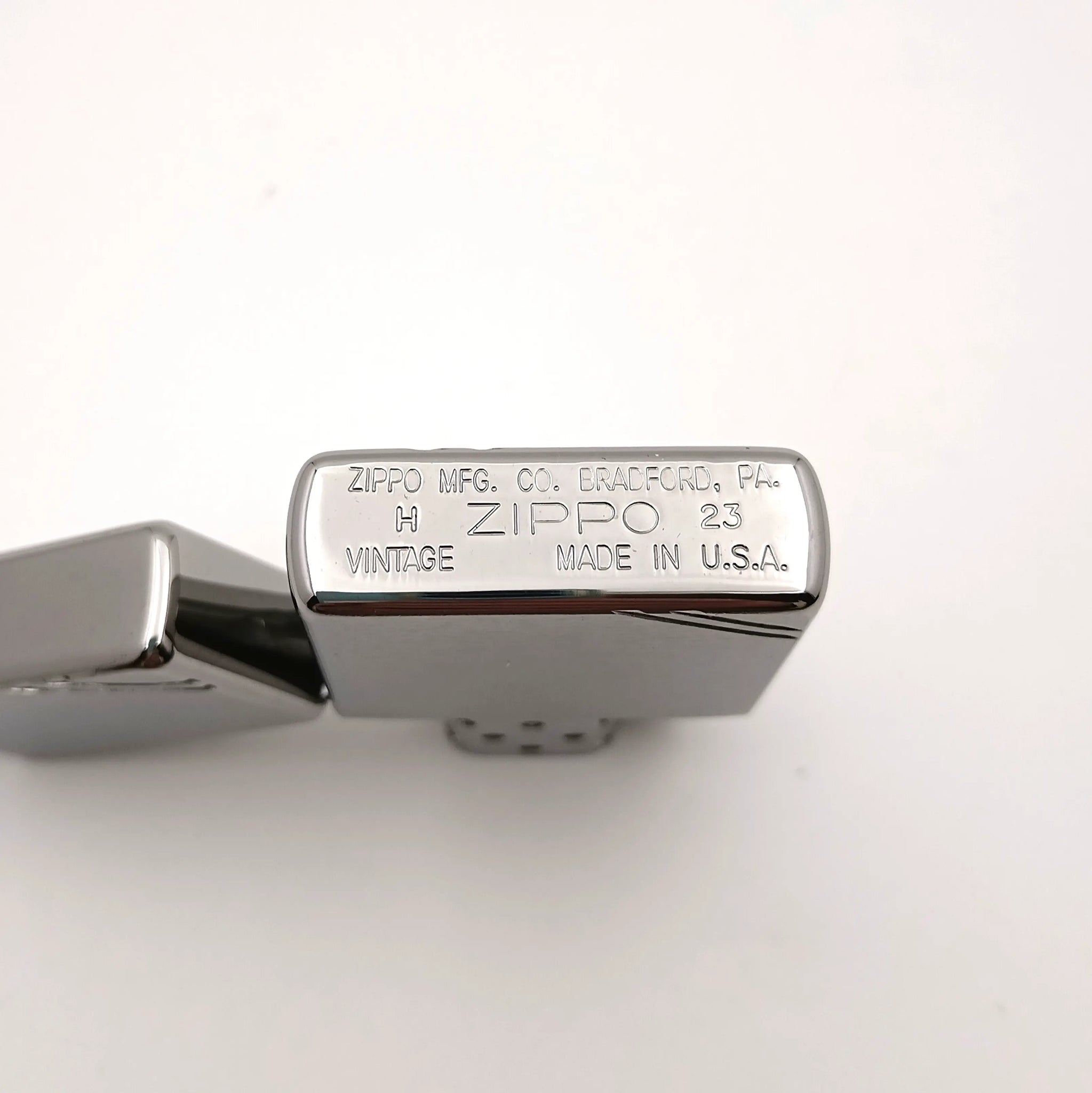 VINTAGE BR FIN CHROME