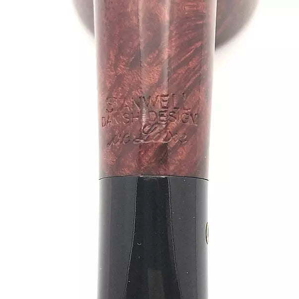STANWELL DE LUXE POLISHED 140
